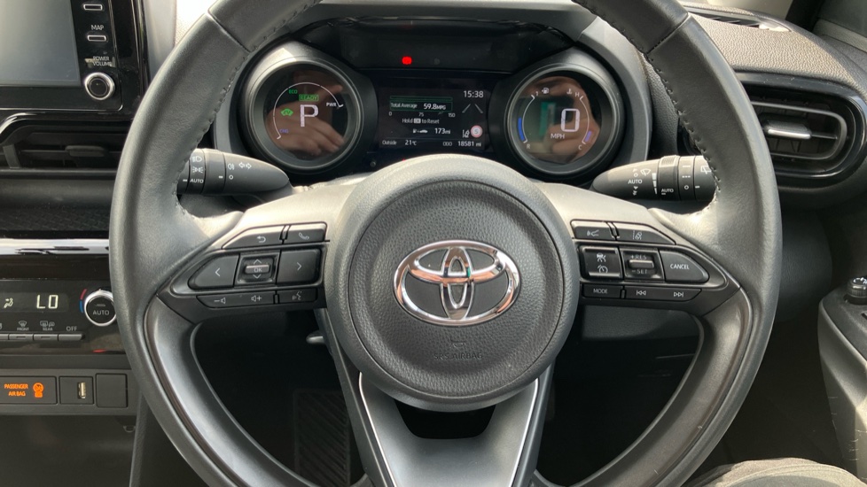 Toyota Yaris Cross 1.5 Hybrid Icon 5dr CVT Hybrid Estate - Image 55
