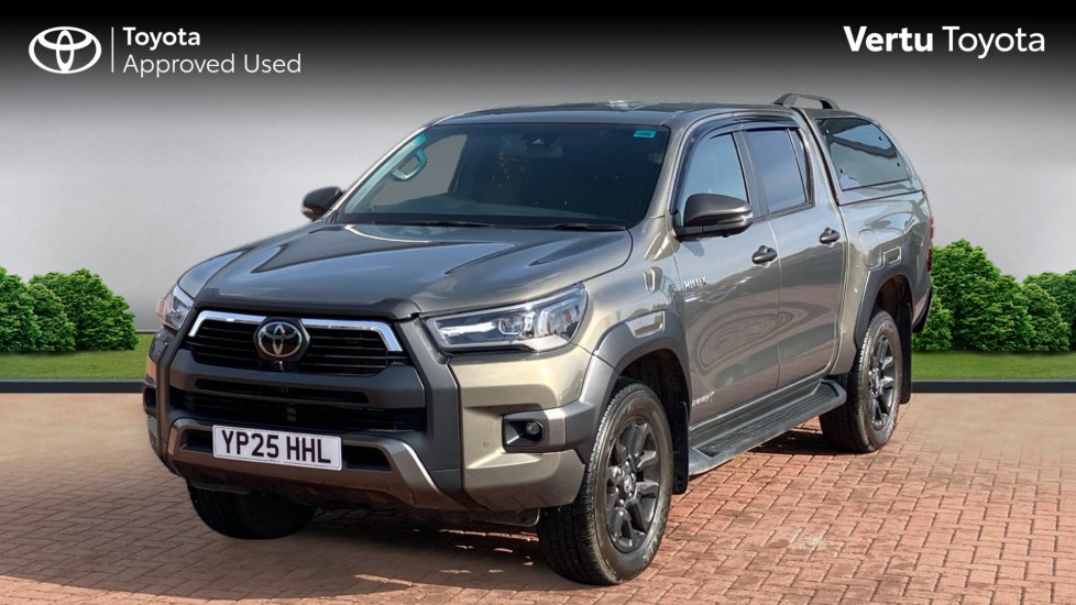Toyota Hilux Diesel Invincible X D/Cab Pick Up 2.8 D 48V Auto - Image 3
