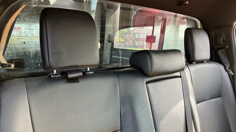 Toyota Hilux Diesel Invincible X D/Cab Pick Up 2.8 D 48V Auto - Image 35