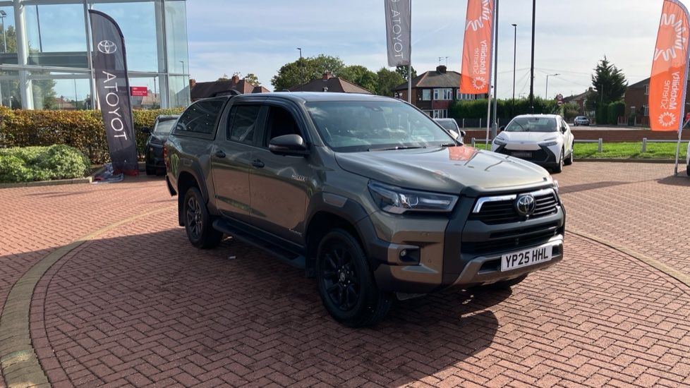 Toyota Hilux Diesel Invincible X D/Cab Pick Up 2.8 D 48V Auto - Image 44