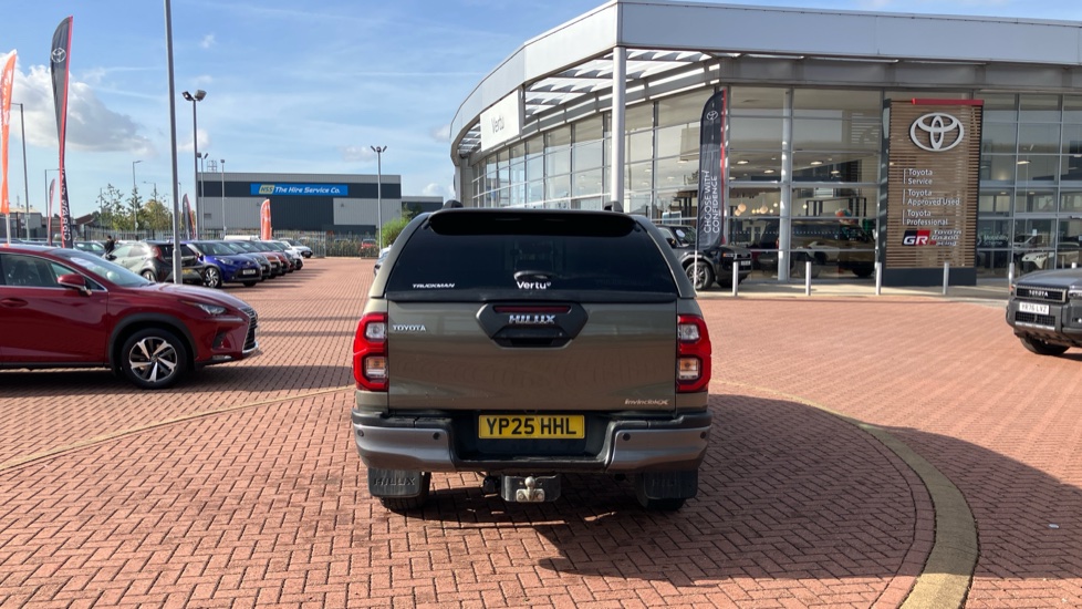 Toyota Hilux Diesel Invincible X D/Cab Pick Up 2.8 D 48V Auto - Image 47