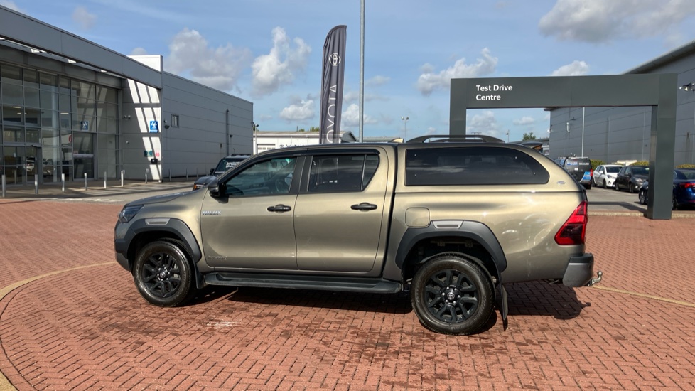 Toyota Hilux Diesel Invincible X D/Cab Pick Up 2.8 D 48V Auto - Image 49