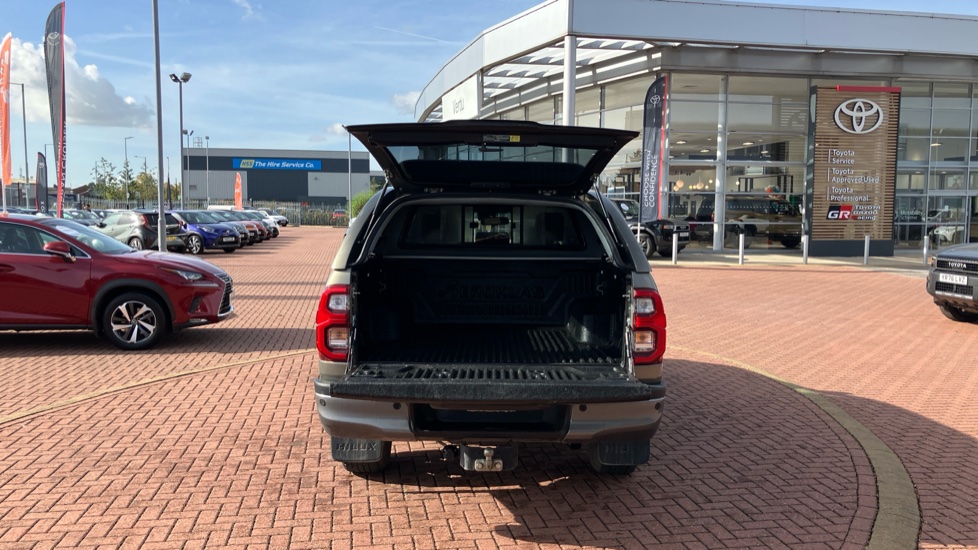 Toyota Hilux Diesel Invincible X D/Cab Pick Up 2.8 D 48V Auto - Image 54