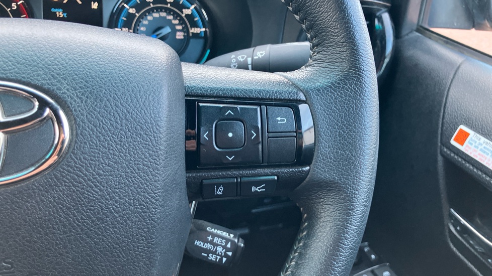Toyota Hilux Diesel Invincible X D/Cab Pick Up 2.8 D 48V Auto - Image 30