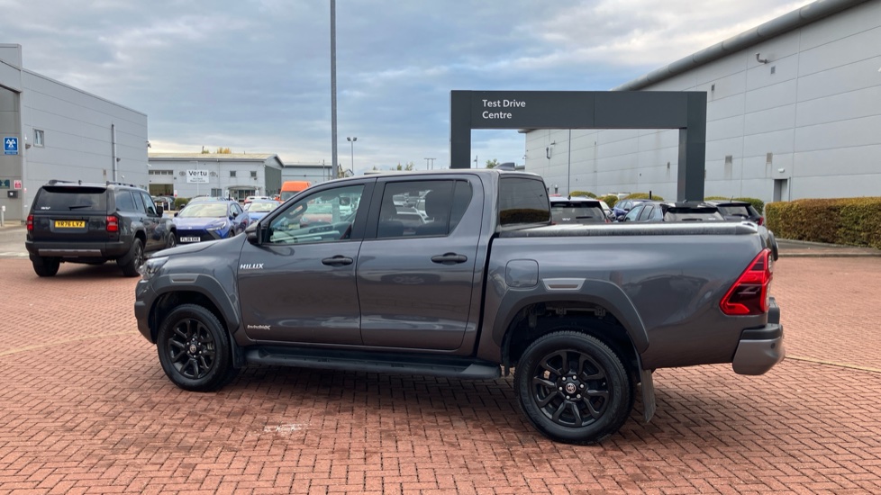 Toyota Hilux Diesel Invincible X D/Cab Pick Up 2.8 D 48V Auto - Image 50