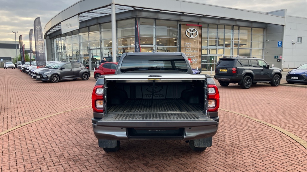 Toyota Hilux Diesel Invincible X D/Cab Pick Up 2.8 D 48V Auto - Image 54