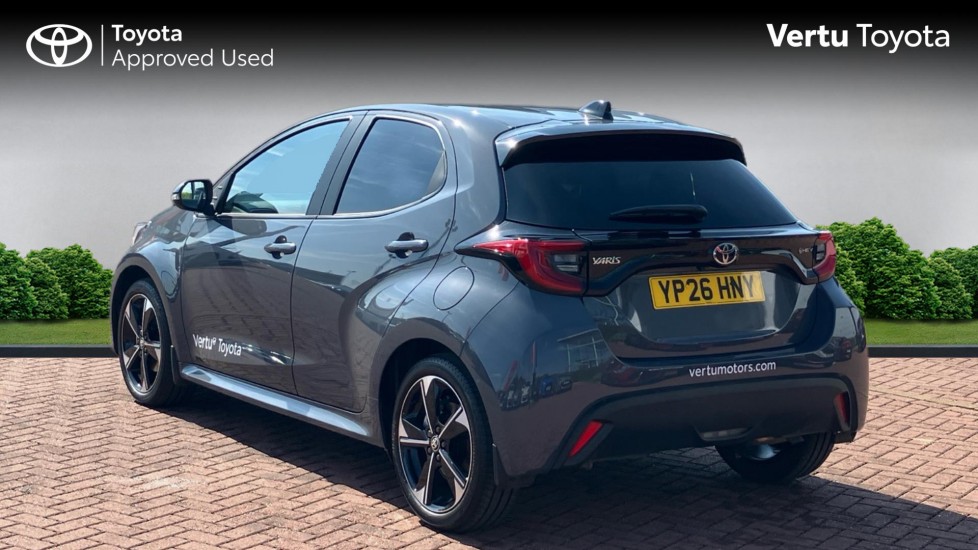 Toyota Yaris 1.5 Hybrid Design 5dr CVT Hybrid Hatchback - Image 4