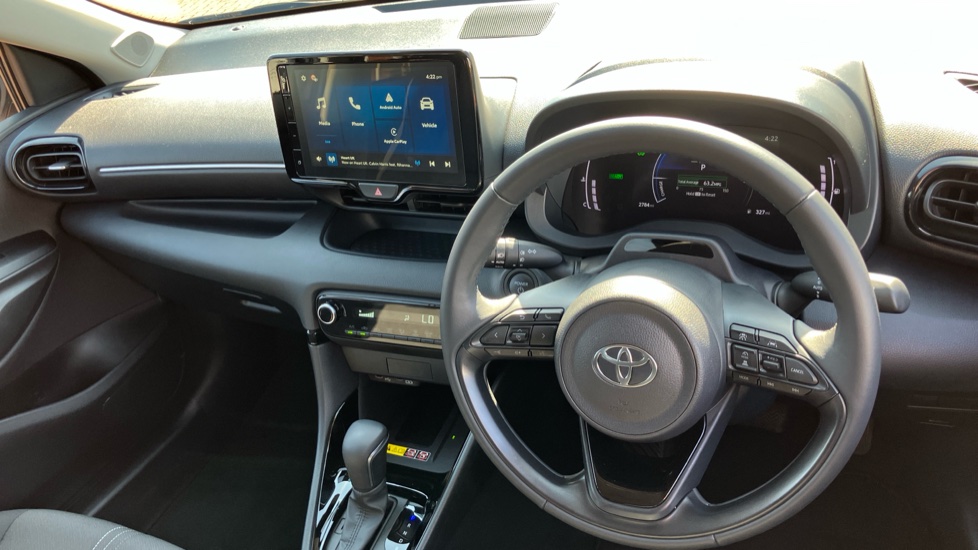 Toyota Yaris 1.5 Hybrid Design 5dr CVT Hybrid Hatchback - Image 6
