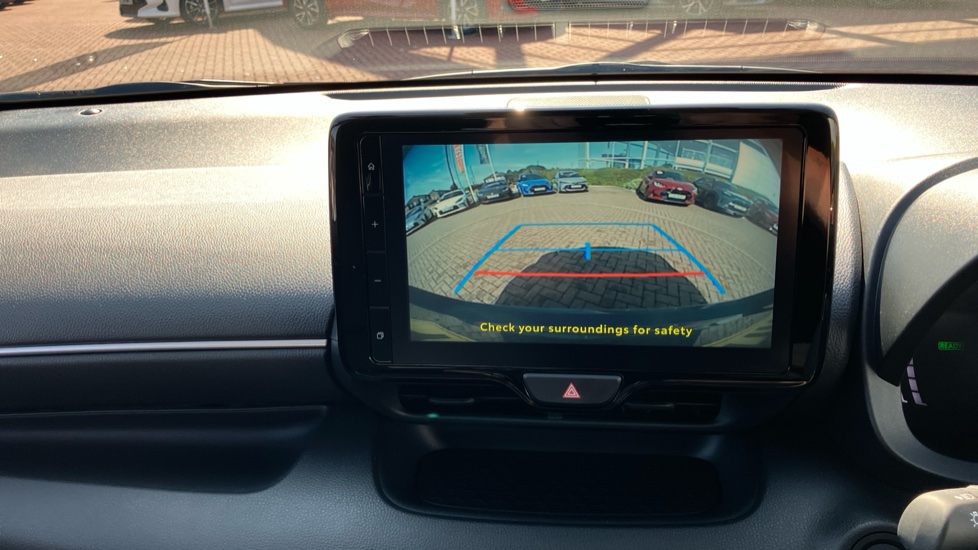 Toyota Yaris 1.5 Hybrid Design 5dr CVT Hybrid Hatchback - Image 42