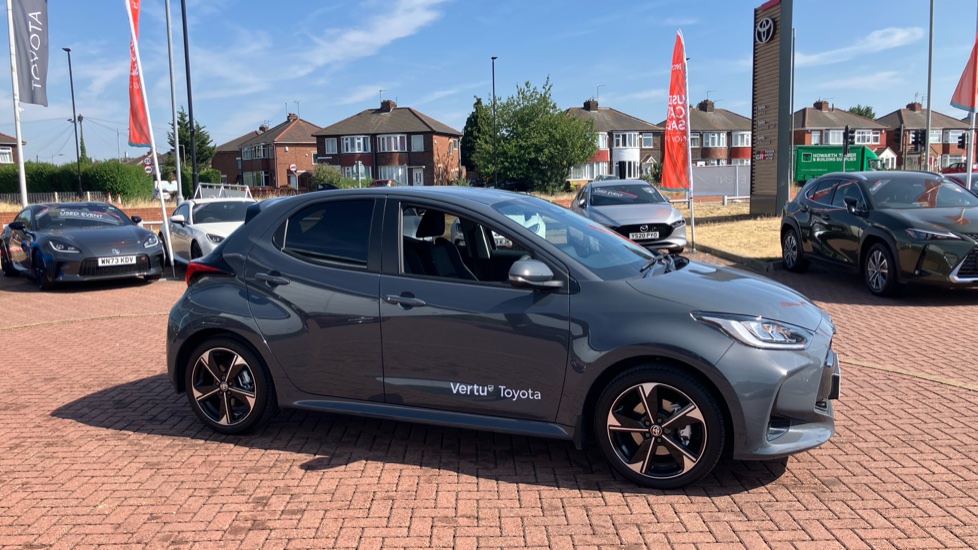 Toyota Yaris 1.5 Hybrid Design 5dr CVT Hybrid Hatchback - Image 45