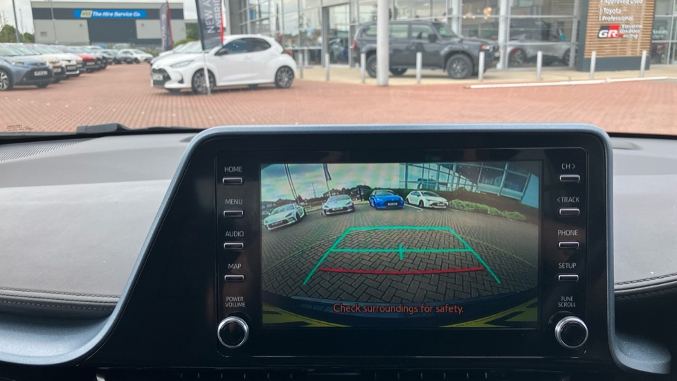 Toyota C-HR 1.8 Hybrid Design 5dr CVT Hybrid Hatchback - Image 34