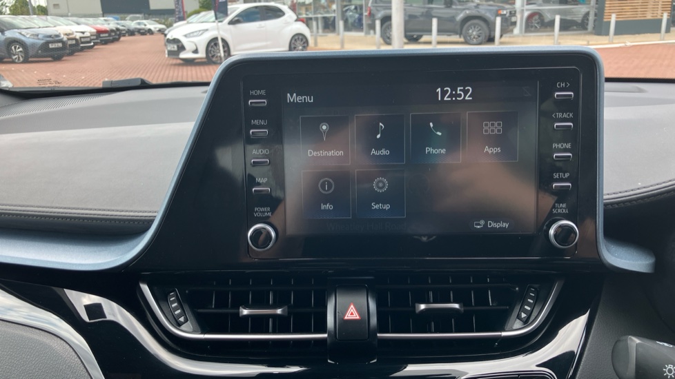 Toyota C-HR 1.8 Hybrid Design 5dr CVT Hybrid Hatchback - Image 41