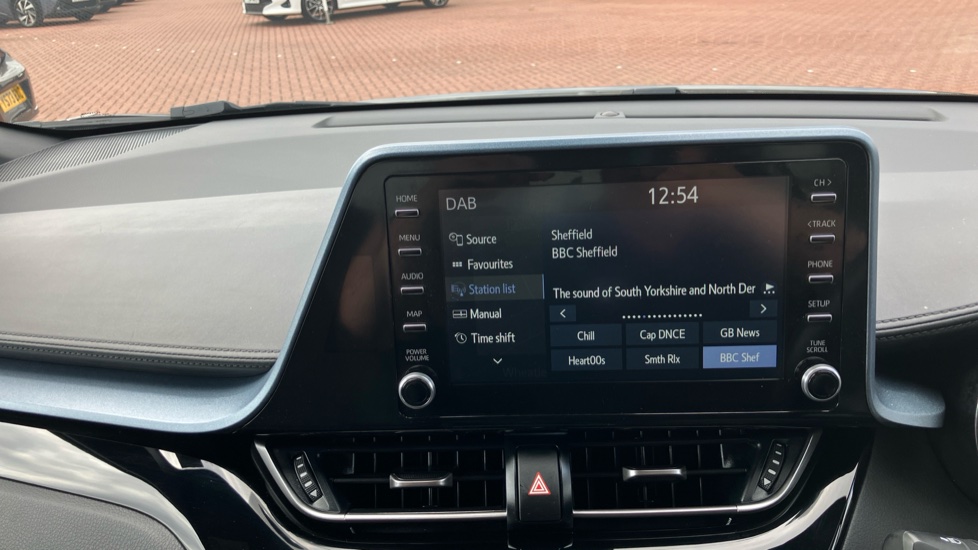 Toyota C-HR 1.8 Hybrid Design 5dr CVT Hybrid Hatchback - Image 42