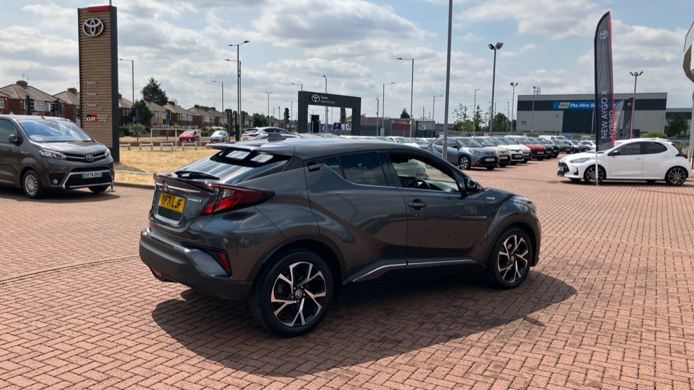 Toyota C-HR 1.8 Hybrid Design 5dr CVT Hybrid Hatchback - Image 47