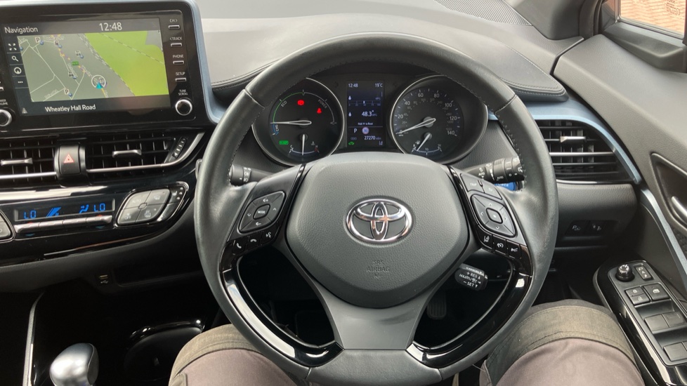 Toyota C-HR 1.8 Hybrid Design 5dr CVT Hybrid Hatchback - Image 55