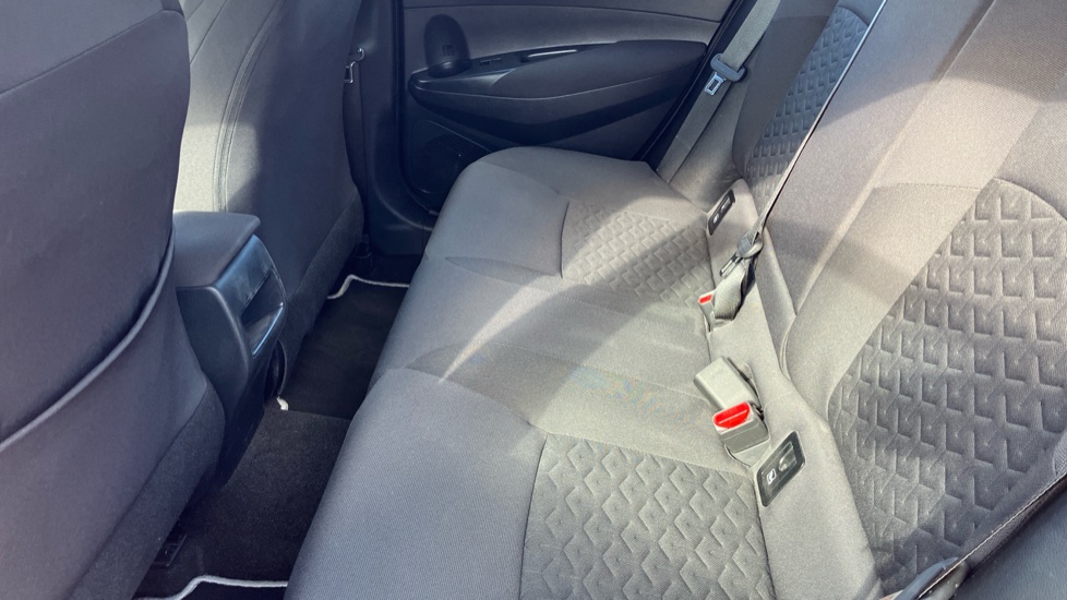Toyota Corolla 1.8 VVT-i Hybrid Icon Tech 5dr CVT Hybrid Hatchback - Image 10