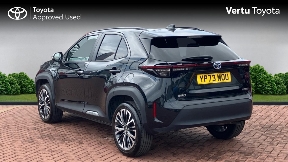 Toyota Yaris Cross 1.5 Hybrid Excel 5dr CVT Hybrid Estate - Image 4