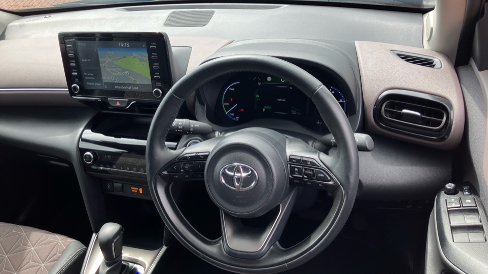 Toyota Yaris Cross 1.5 Hybrid Excel 5dr CVT Hybrid Estate - Image 7