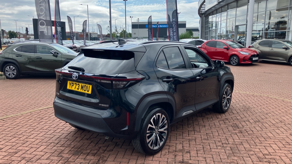 Toyota Yaris Cross 1.5 Hybrid Excel 5dr CVT Hybrid Estate - Image 44