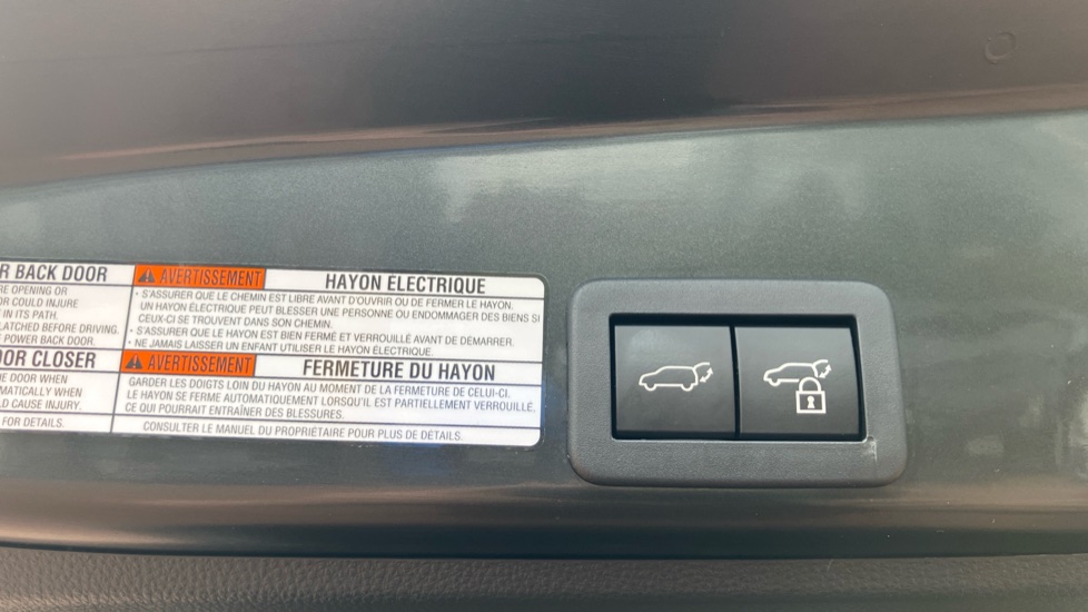 Toyota Yaris Cross 1.5 Hybrid Excel 5dr CVT Hybrid Estate - Image 48