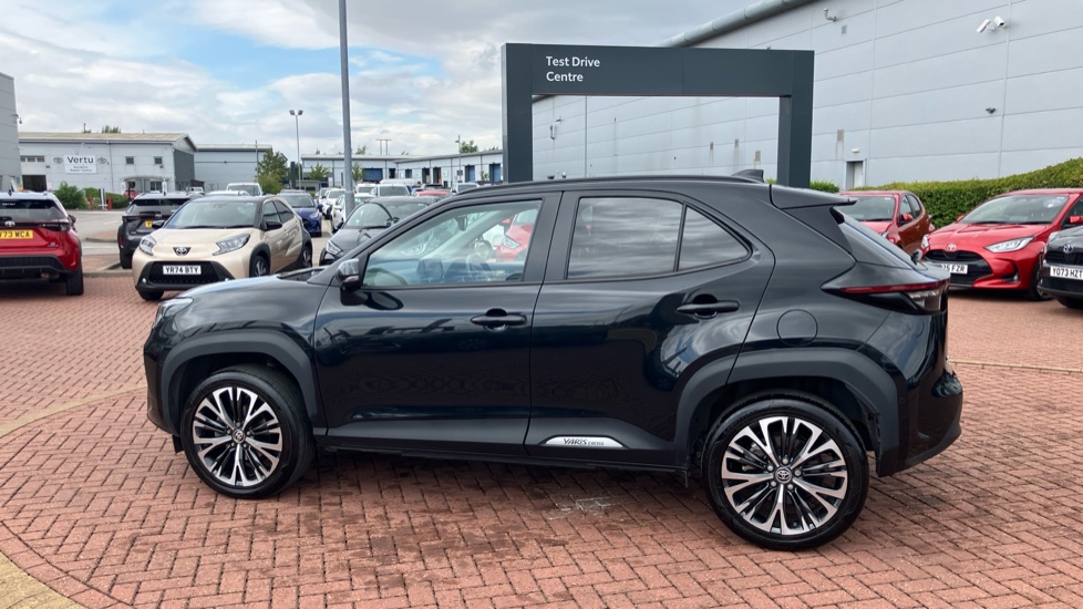 Toyota Yaris Cross 1.5 Hybrid Excel 5dr CVT Hybrid Estate - Image 50