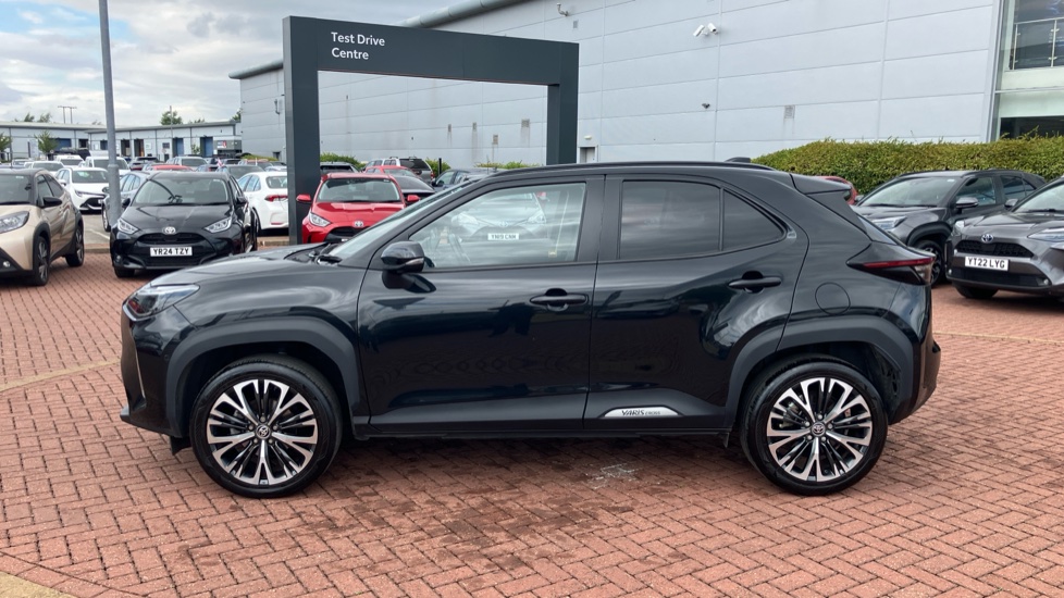 Toyota Yaris Cross 1.5 Hybrid Excel 5dr CVT Hybrid Estate - Image 51