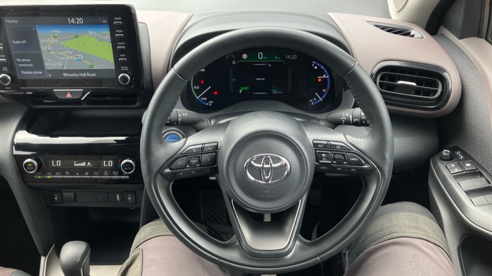 Toyota Yaris Cross 1.5 Hybrid Excel 5dr CVT Hybrid Estate - Image 55