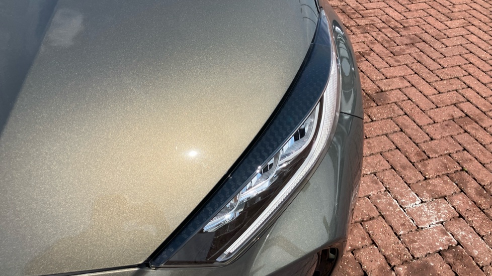 Toyota Yaris 1.5 Hybrid Design 5dr CVT Hybrid Hatchback - Image 20