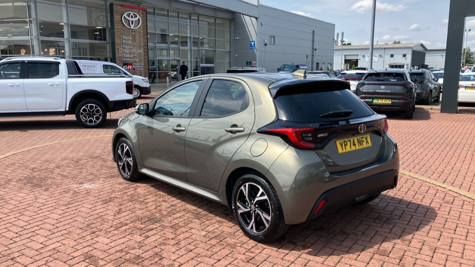 Toyota Yaris 1.5 Hybrid Design 5dr CVT Hybrid Hatchback - Image 48