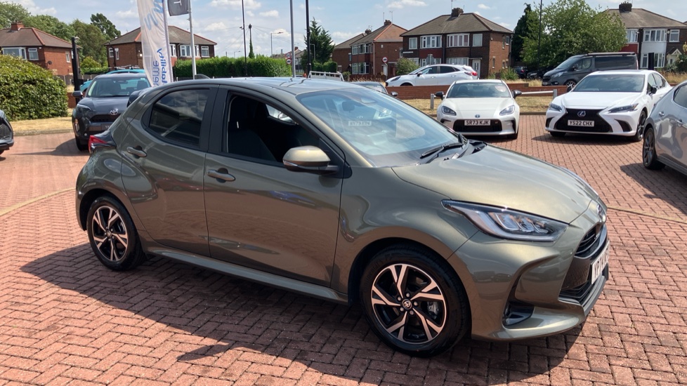 Toyota Yaris 1.5 Hybrid Design 5dr CVT Hybrid Hatchback - Image 52