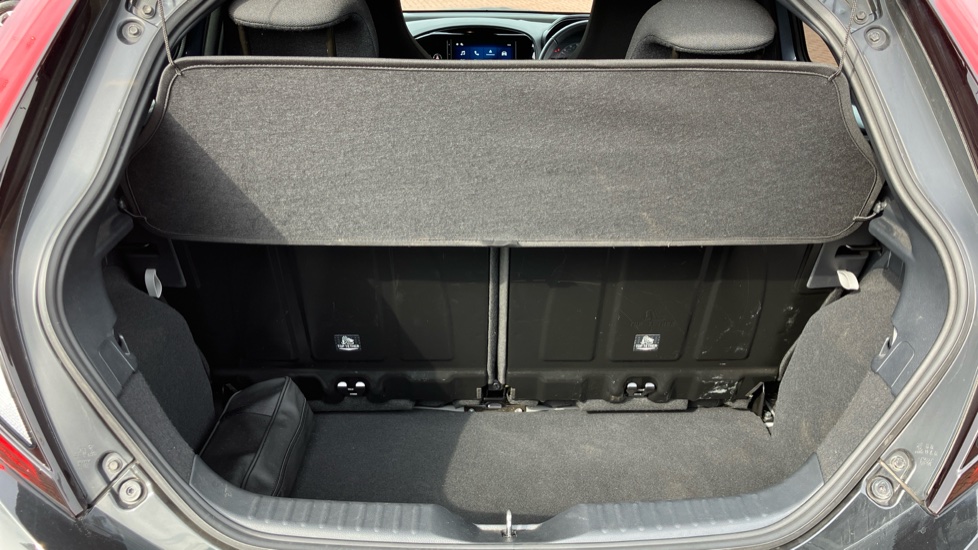 Toyota Aygo X 1.0 VVT-i Edge 5dr Petrol Hatchback - Image 13
