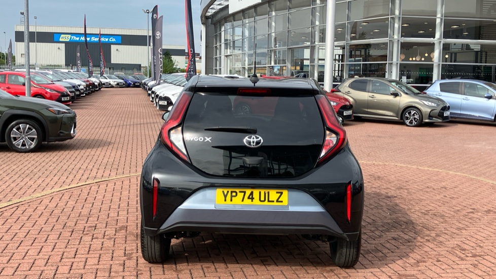 Toyota Aygo X 1.0 VVT-i Edge 5dr Petrol Hatchback - Image 26