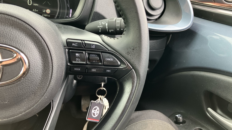 Toyota Aygo X 1.0 VVT-i Edge 5dr Petrol Hatchback - Image 29