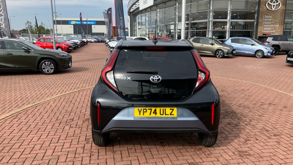 Toyota Aygo X 1.0 VVT-i Edge 5dr Petrol Hatchback - Image 50