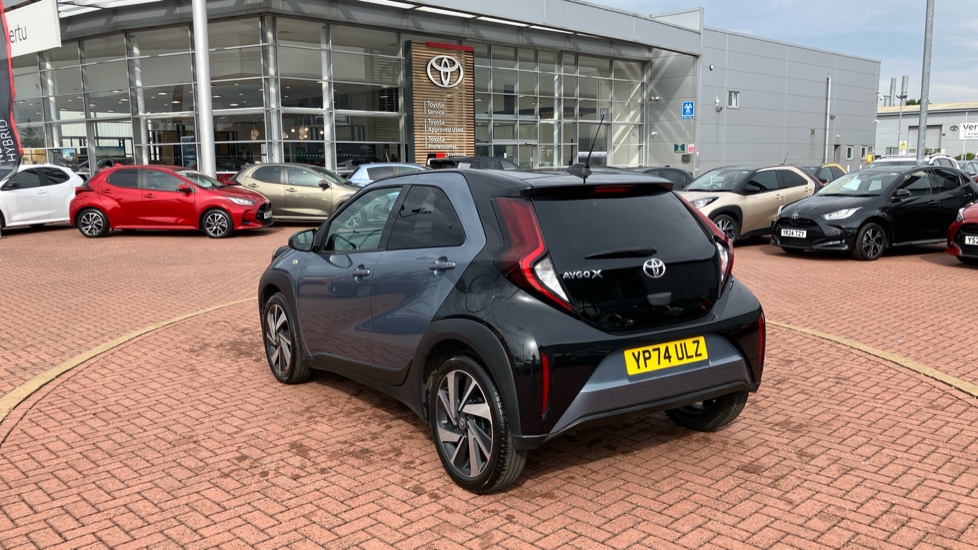 Toyota Aygo X 1.0 VVT-i Edge 5dr Petrol Hatchback - Image 51