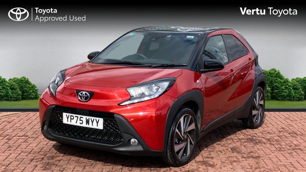 Toyota Aygo X 1.0 VVT-i Edge 5dr Petrol Hatchback - Image 3