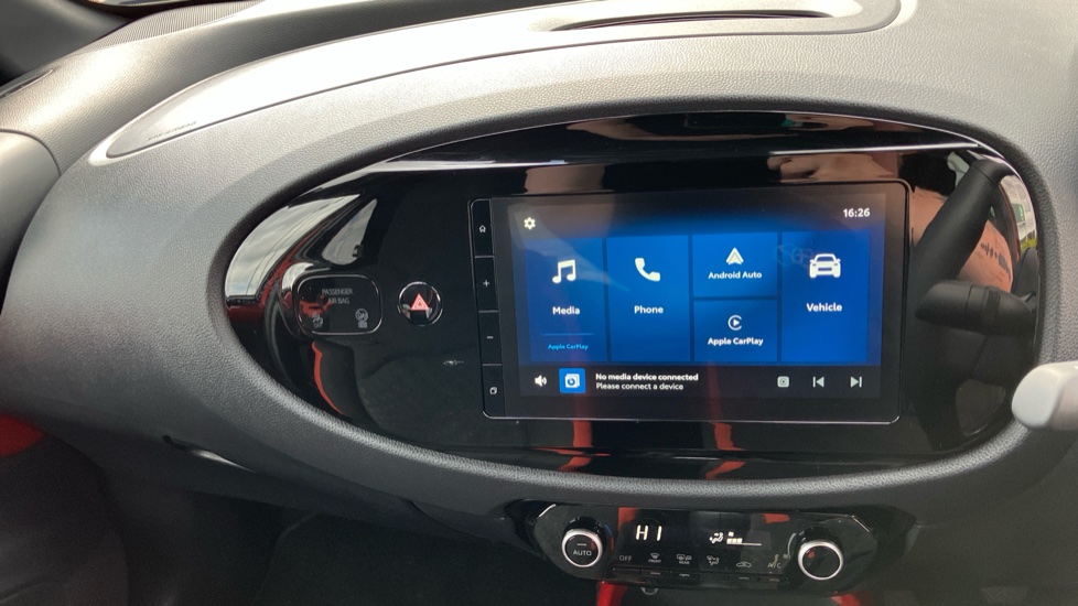 Toyota Aygo X 1.0 VVT-i Edge 5dr Petrol Hatchback - Image 9