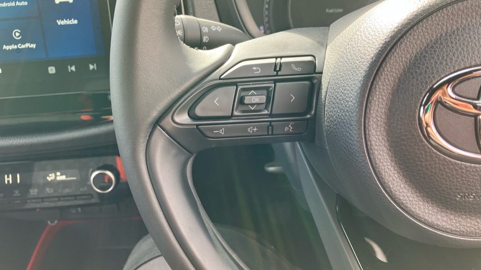 Toyota Aygo X 1.0 VVT-i Edge 5dr Petrol Hatchback - Image 34