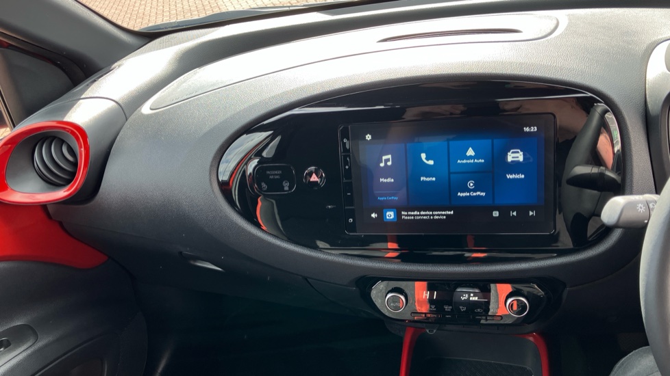 Toyota Aygo X 1.0 VVT-i Edge 5dr Petrol Hatchback - Image 53