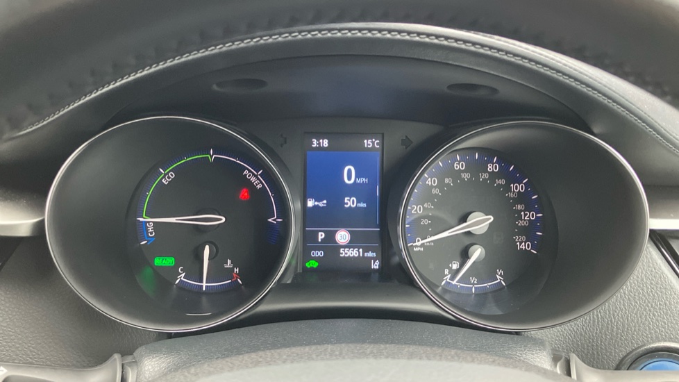 Toyota C-HR 2.0 Hybrid Design 5dr CVT Hybrid Hatchback - Image 11
