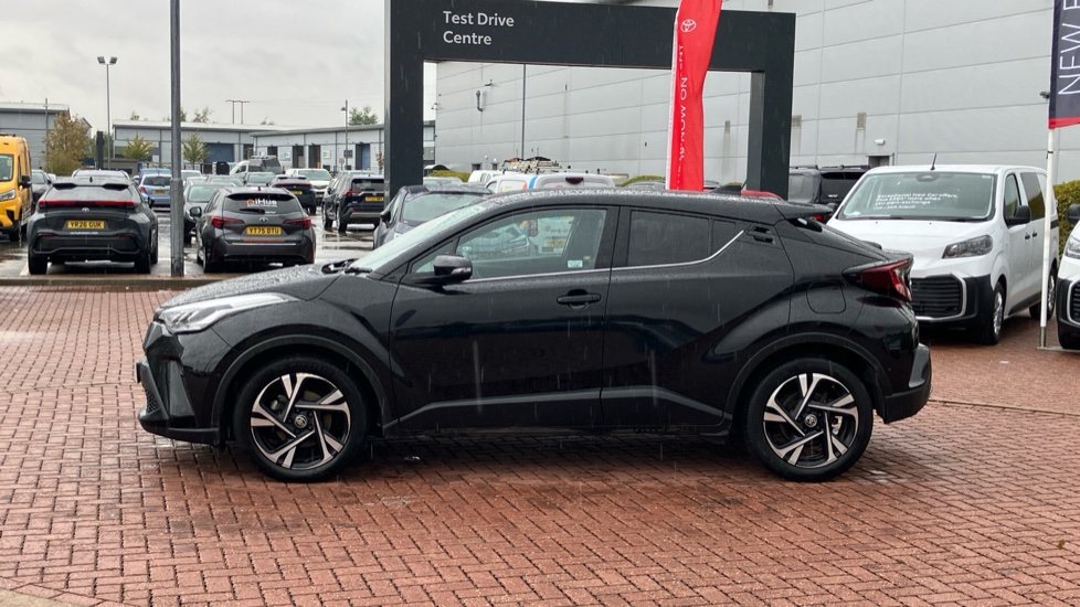 Toyota C-HR 2.0 Hybrid Design 5dr CVT Hybrid Hatchback - Image 24