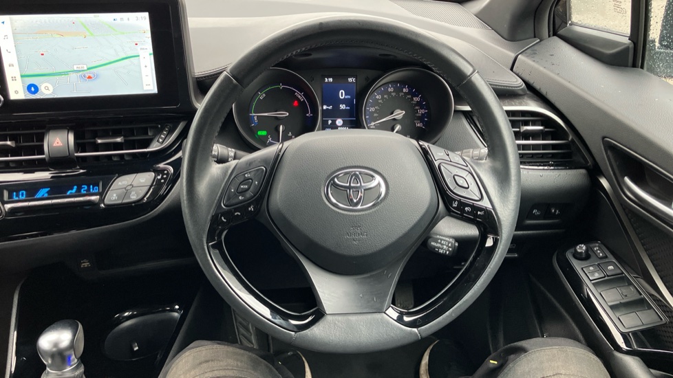 Toyota C-HR 2.0 Hybrid Design 5dr CVT Hybrid Hatchback - Image 55