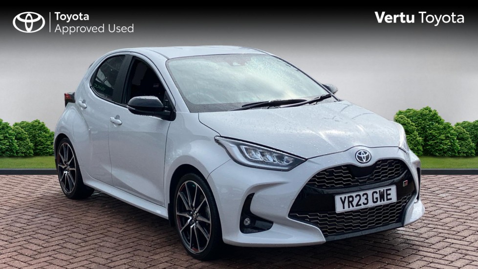 Toyota Yaris 1.5 Hybrid GR Sport 5dr CVT Hybrid Hatchback - Image 1