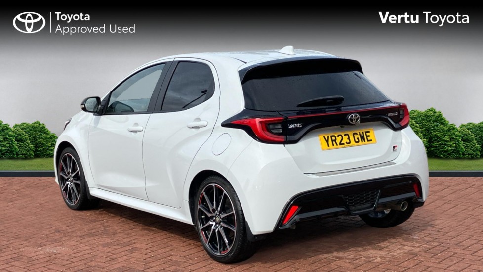 Toyota Yaris 1.5 Hybrid GR Sport 5dr CVT Hybrid Hatchback - Image 4