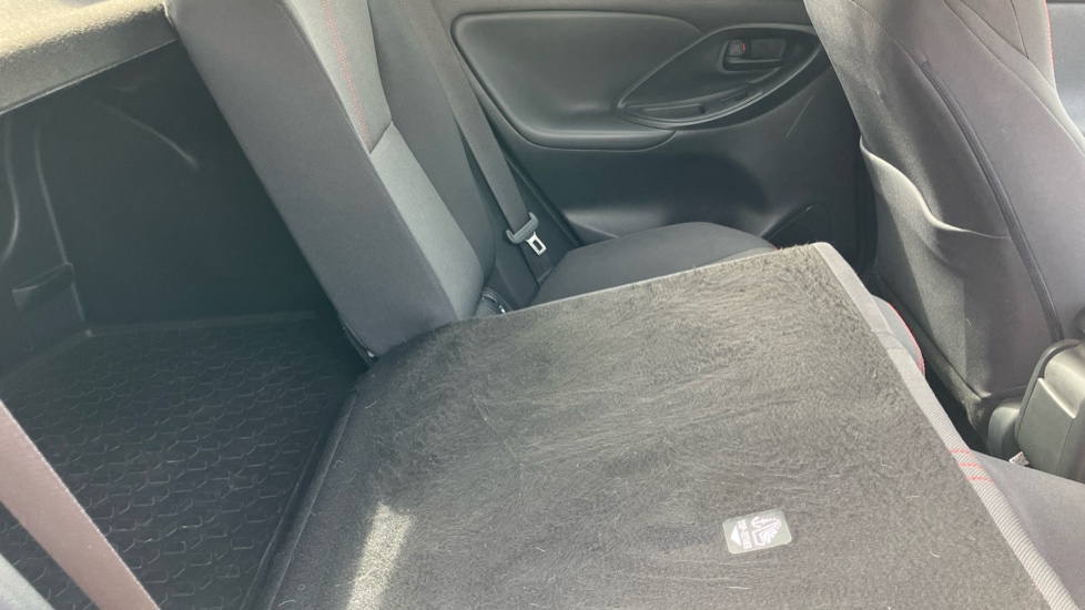 Toyota Yaris 1.5 Hybrid GR Sport 5dr CVT Hybrid Hatchback - Image 18