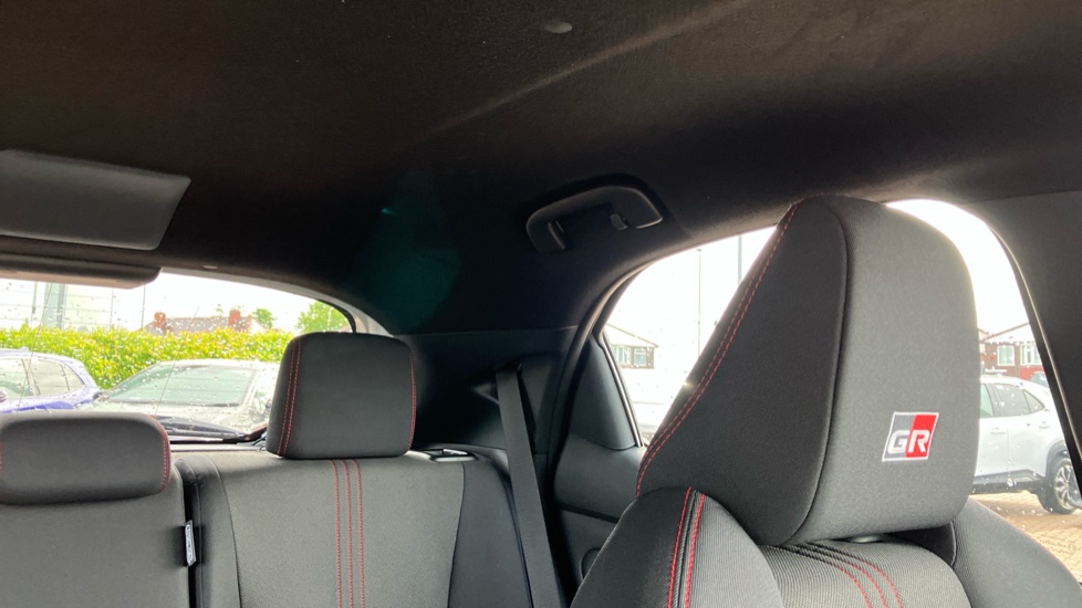 Toyota Yaris 1.5 Hybrid GR Sport 5dr CVT Hybrid Hatchback - Image 19