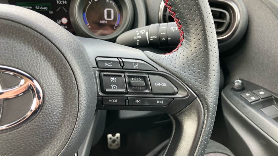 Toyota Yaris 1.5 Hybrid GR Sport 5dr CVT Hybrid Hatchback - Image 29