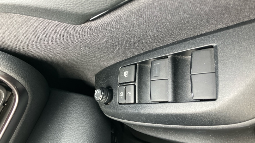 Toyota Yaris 1.5 Hybrid GR Sport 5dr CVT Hybrid Hatchback - Image 30