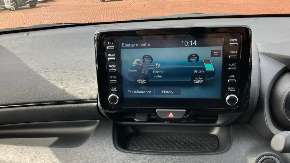 Toyota Yaris 1.5 Hybrid GR Sport 5dr CVT Hybrid Hatchback - Image 39