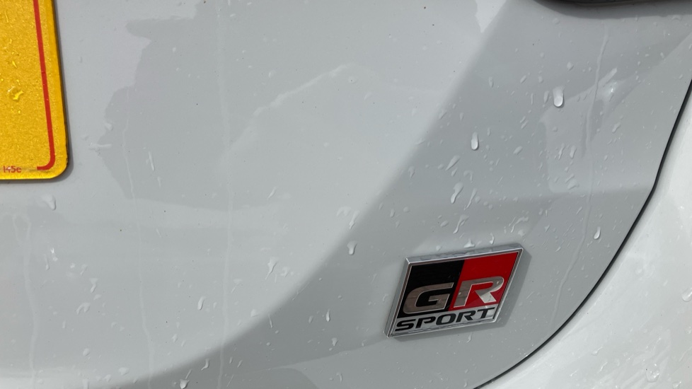 Toyota Yaris 1.5 Hybrid GR Sport 5dr CVT Hybrid Hatchback - Image 48